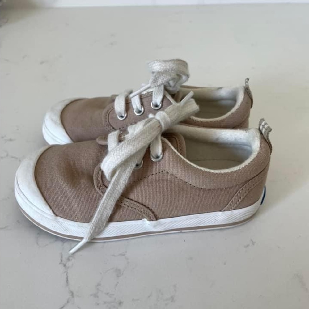 Keds